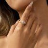 ELENYS Flower Pearl  pozlacený prsten 18K žluté zlato